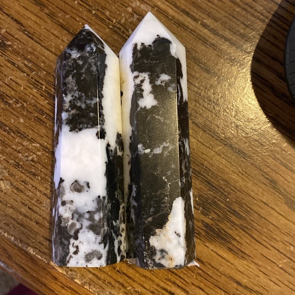 2 small Zebra Jasper Towers - Picture 13 of 16